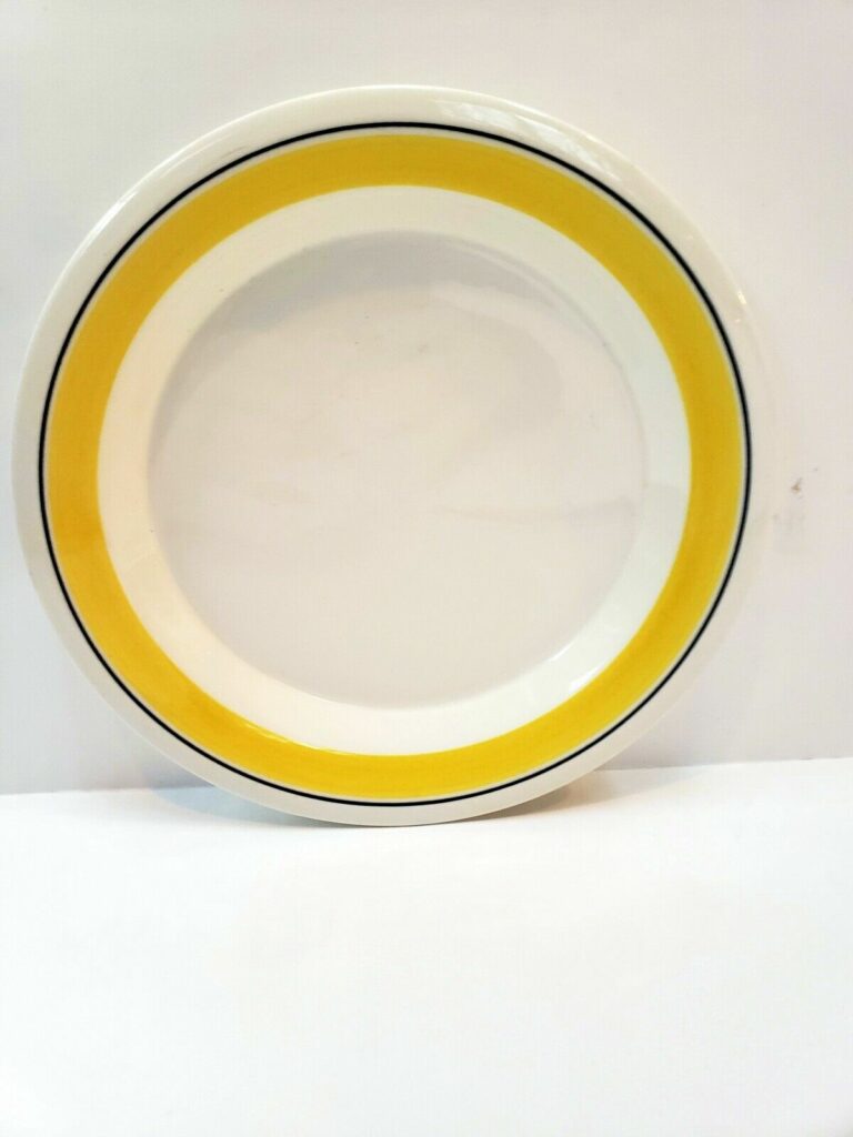 Read more about the article Arabia of Finland Faenza Yellow with Black Stripe Bread Plate 6.5″