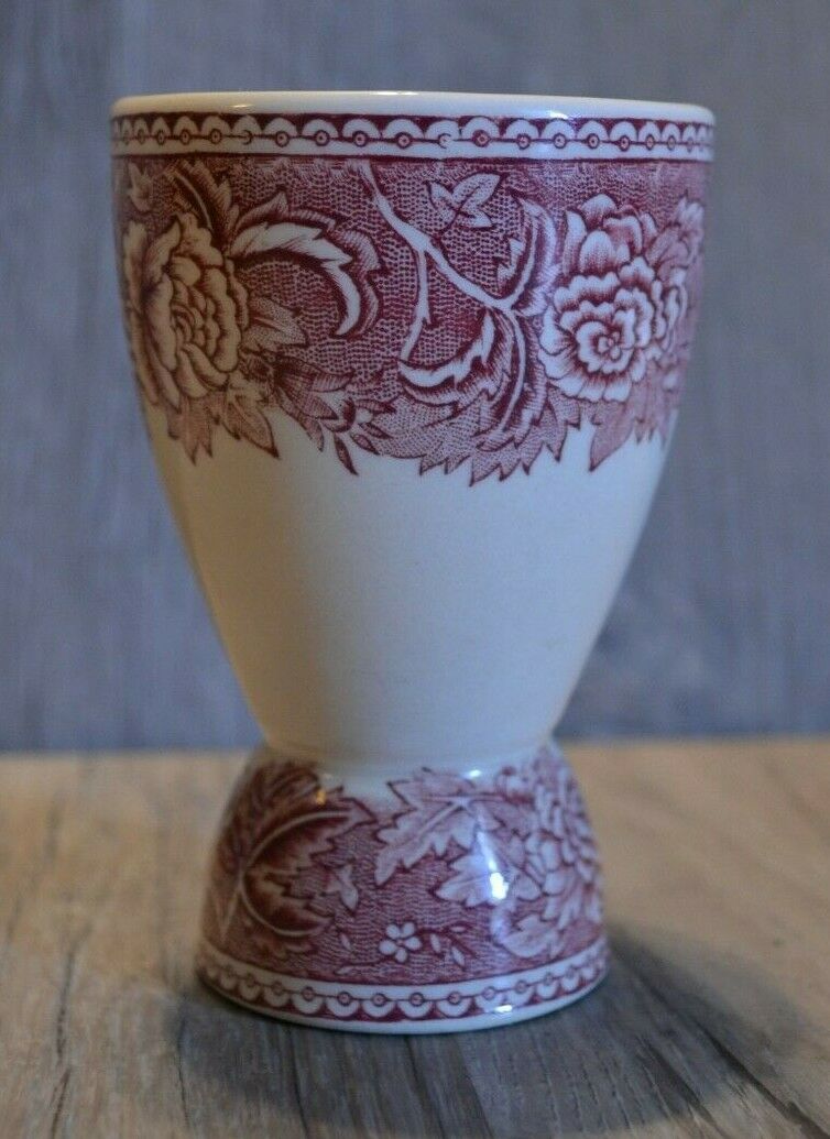 Read more about the article Rare 4″ Arabia Finland Red Landscape Egg Cups Cup Flowers