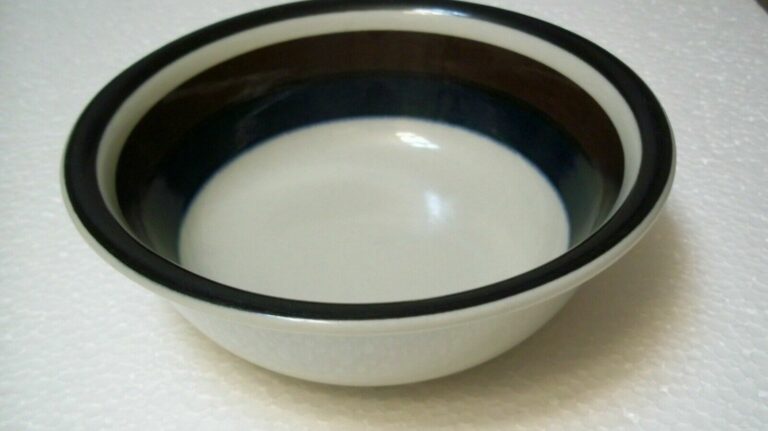 Read more about the article ARABIA FINLAND  KAIRA   Soup / Cereal Bowl  6 1/8 inches across top