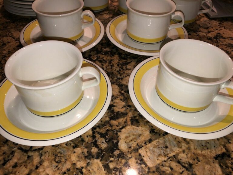 Read more about the article 4 Arabia of Finland Faenza Yellow Black Stripe Cups and Saucers Exc Free Ship #2