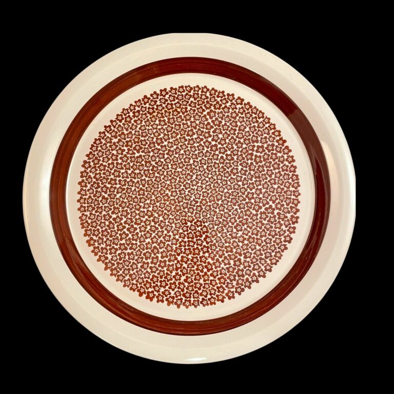 Read more about the article Brown Arabia Wartsila Finland Faenza 12″ Serving Platter Plate