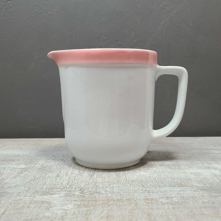 Read more about the article Arabia Finland Ribbons Pink Porcelain 7″ Milk Pitcher  1960s Scandinavian Design