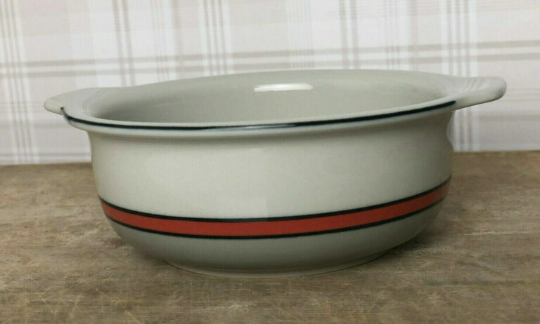 Read more about the article Arabia Finland Aslak Cereal Bowl Rare