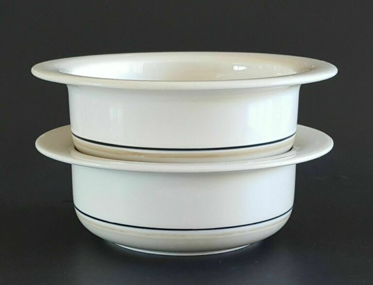 Read more about the article Set of 2 Arabia Finland Seita Arctica Oven to Table Bowls – Soup / Cereal 6 1/4″