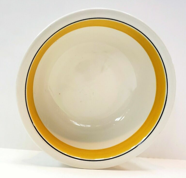 Read more about the article Arabia of Finland Faenza Yellow with Black Stripe Soup Bowls 6.25″