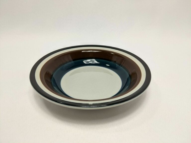 Read more about the article KAIRA ARABIA OF FINLAND Dessert Bowl Blue Brown Band Stripe VTG