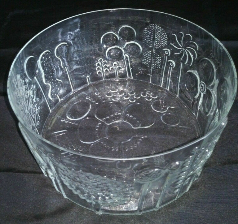 Read more about the article NUUTAJARVI LITTALA Arabia Finland 9½” Dia OIVA TOIKKA Clear FLORA Bowl
