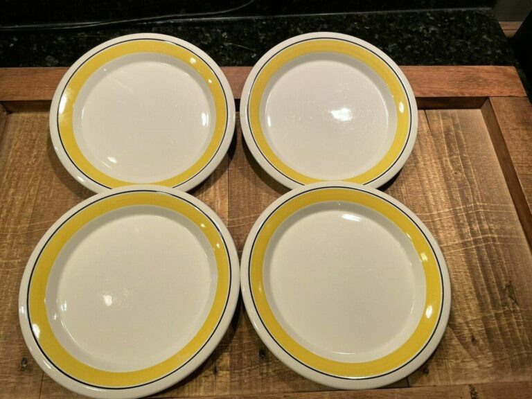 Read more about the article Arabia of Finland Faenza Yellow and Black Stripe Vintage Salad Plates (4) Set #1