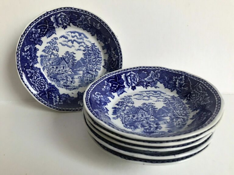 Read more about the article Set of 6 Arabia of Finland LANDSCAPE BLUE Suomi 5″ Fruit Dessert Bowls