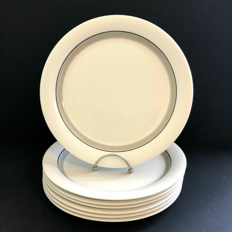 Read more about the article (7) Seita Arctica by Arabia of Finland DINNER PLATES 10 1/4″ Discontinued HTF