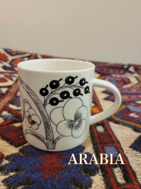 Read more about the article Arabia Arabian Mug Paratiisi Palatissi Black