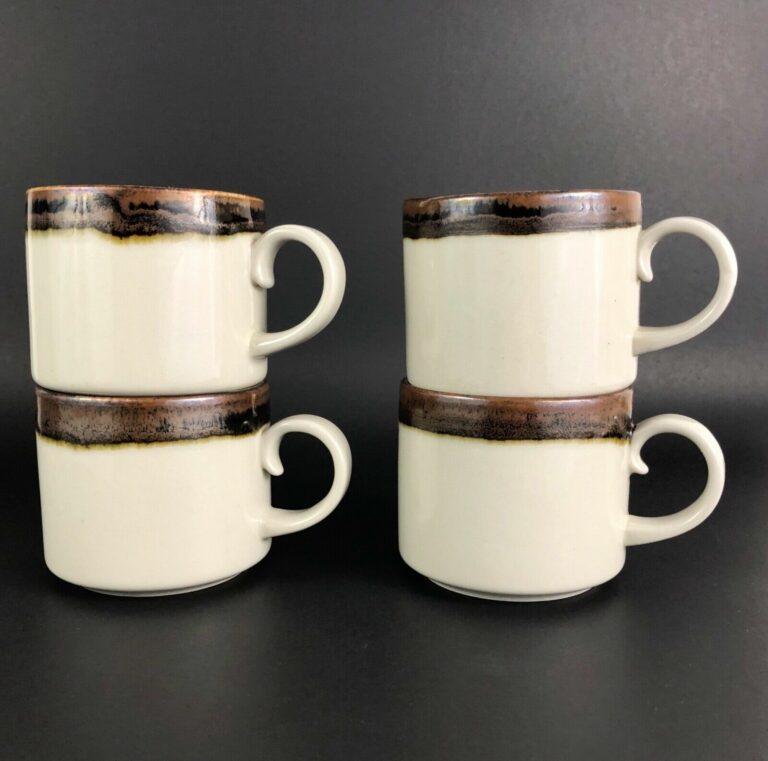 Read more about the article Arabia Karelia Cups Espresso Tea Coffee 6 oz Finland Set of 4 Mugs