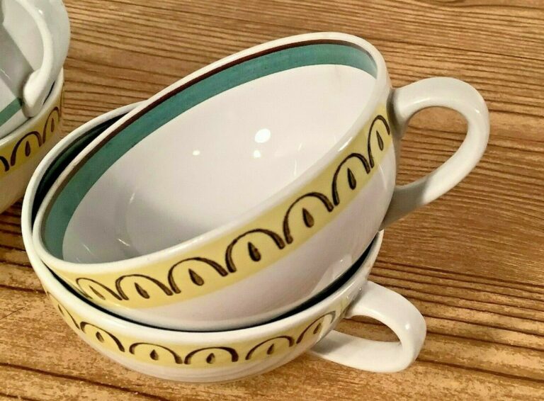 Read more about the article Lot of 6 Arabia Of Finland CROWN BAND Mid Century Modern Coffee Tea Cup Mugs