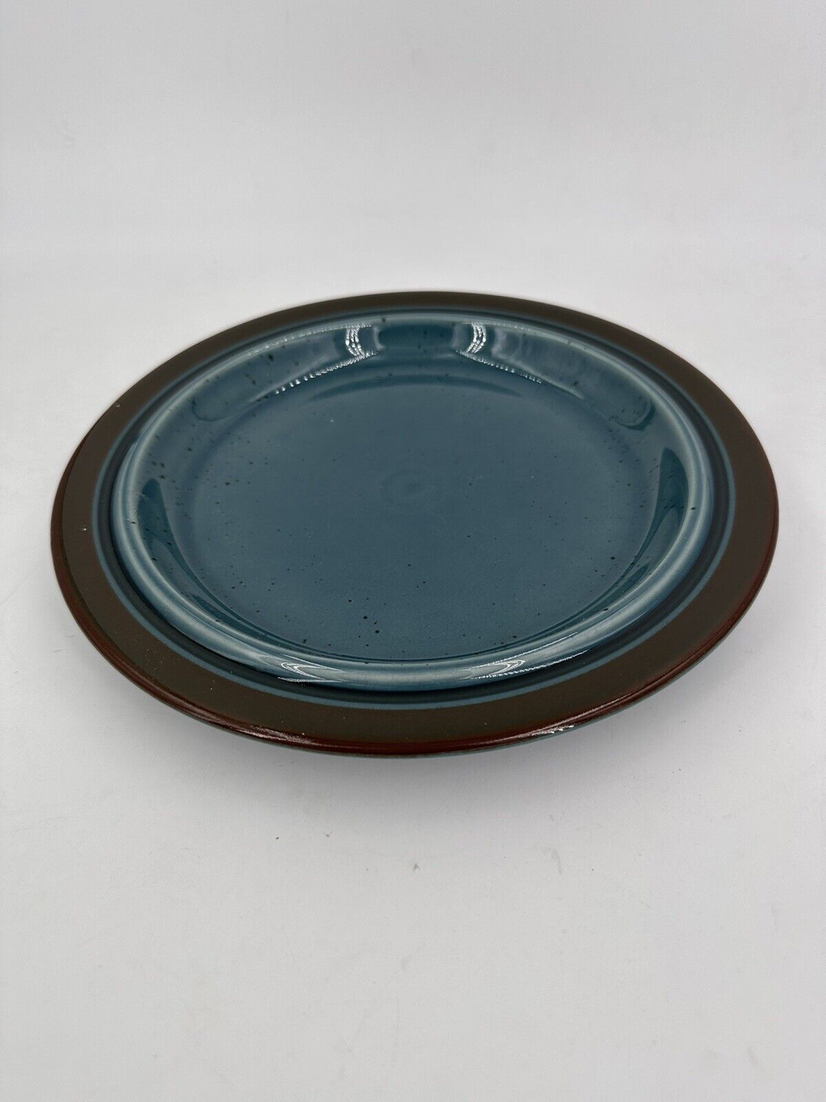 Read more about the article Arabia Finland Meri Dinner Plate Blue Brown