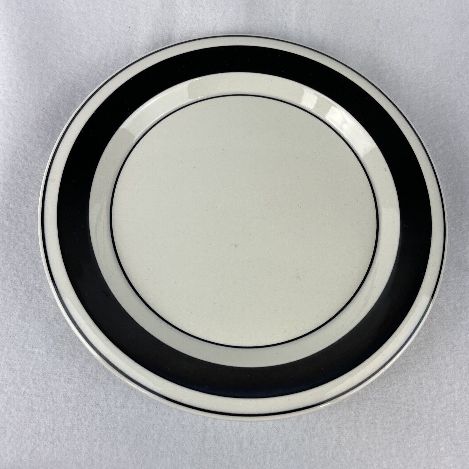 Read more about the article (2) Arabia of Finland Faenza Black Stripe Salad Plate 7 3/4″