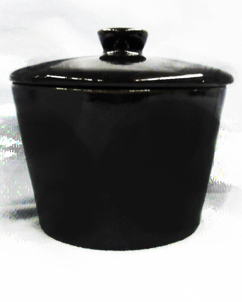 Read more about the article ARABIA TEEMA BLACK Covered Sugar Bowl NEW NEVER USED by Kaj Franck made Finland