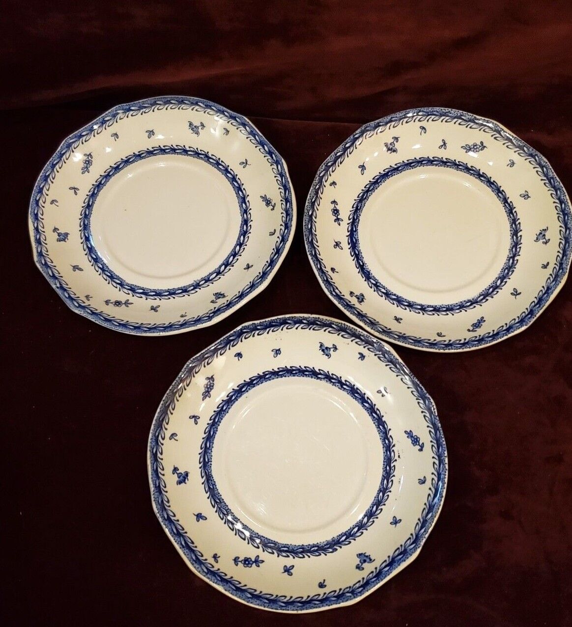 Read more about the article Arabia of Finland Set of 3 Plates 6-3/4″ FINN FLOWER BLUE