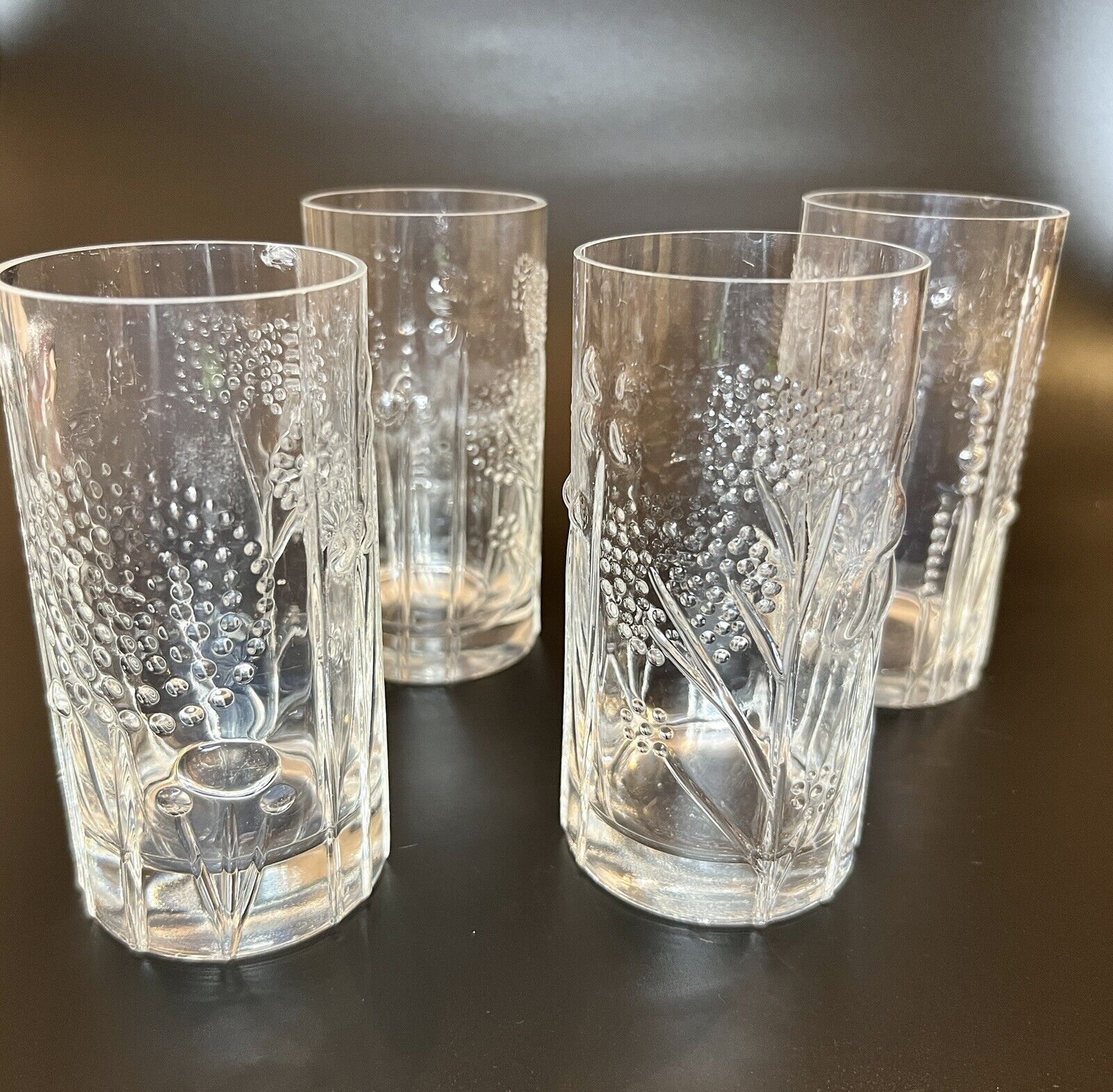 Read more about the article Set (4) Vintage MCM Iittala Oiva Toikka Nuutajarvi FLORA Tumblers Arabia Finland