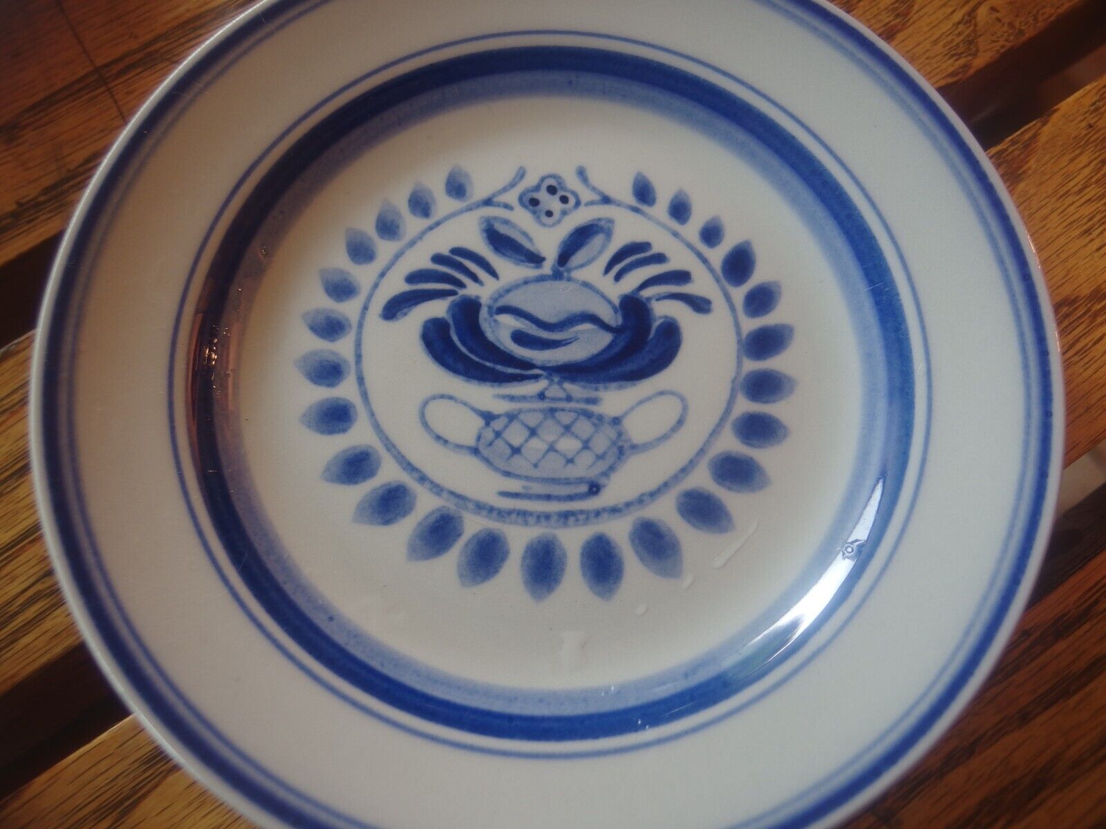 Read more about the article Vintage Mid Century Arabia Finland Blue Rose Bread and Butter Plate 5 3/4″