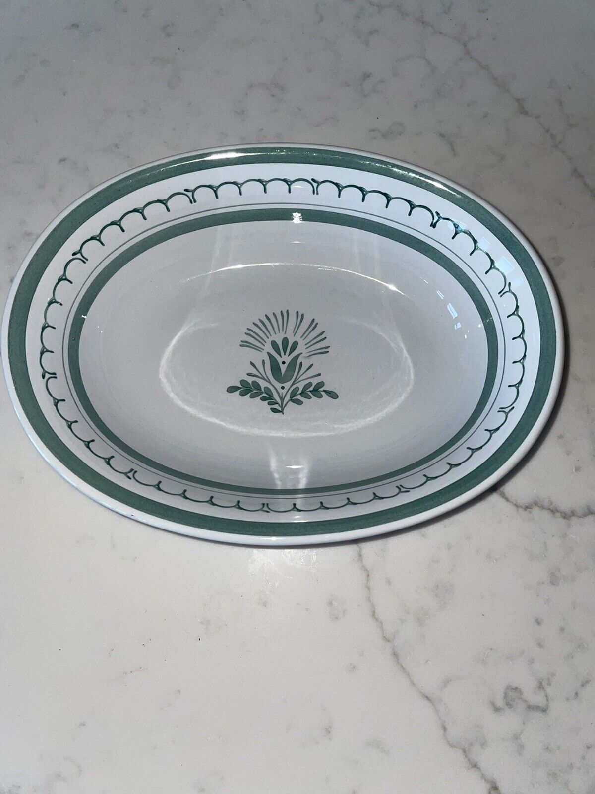 Read more about the article VTG ARABIA Of FINLAND Green Thistle 9” Oval Serving Bowl EUC Mint