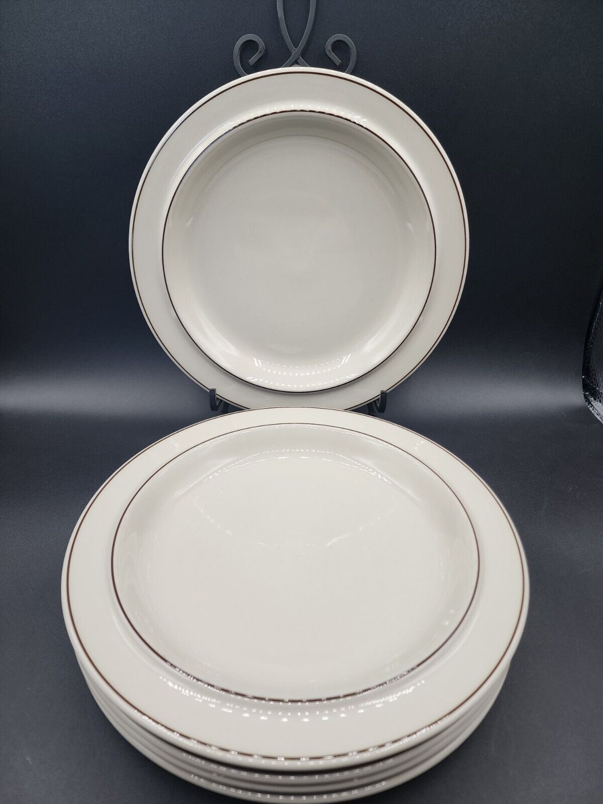 Read more about the article Arabia Finland Fennica dinner plates  10” Set of 5