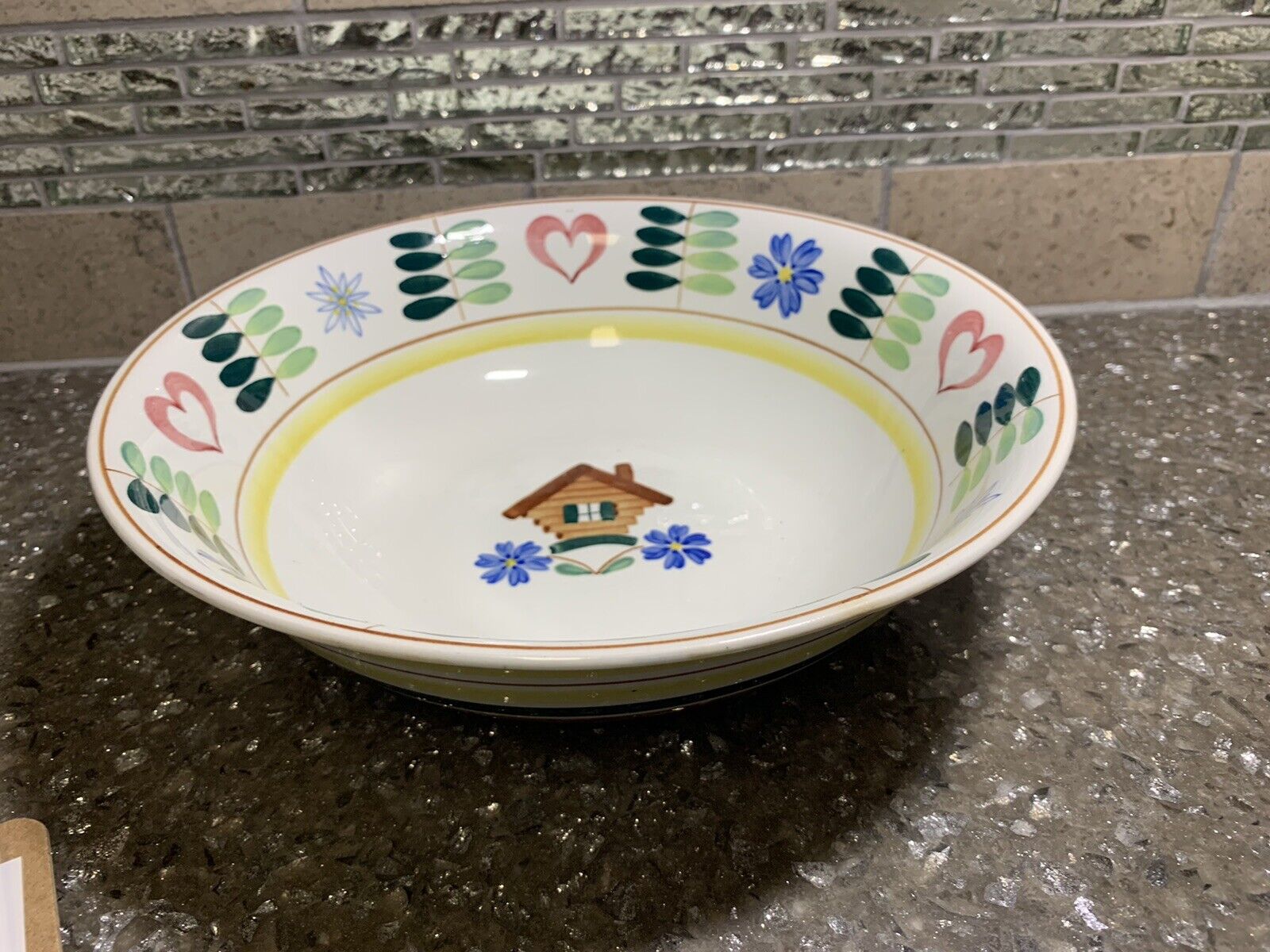 Read more about the article ARABIA FINLAND 1950s HANDPAINTED PIRTTI BROWN HOUSE 10″ SERVING BOWL **EUC**