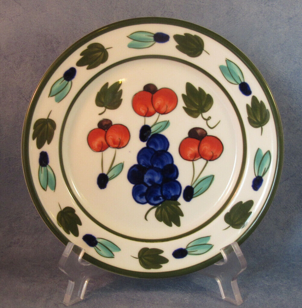 Read more about the article ARABIA OF FINLAND  Palermo  Cake Plate  Hand Painted  Never used