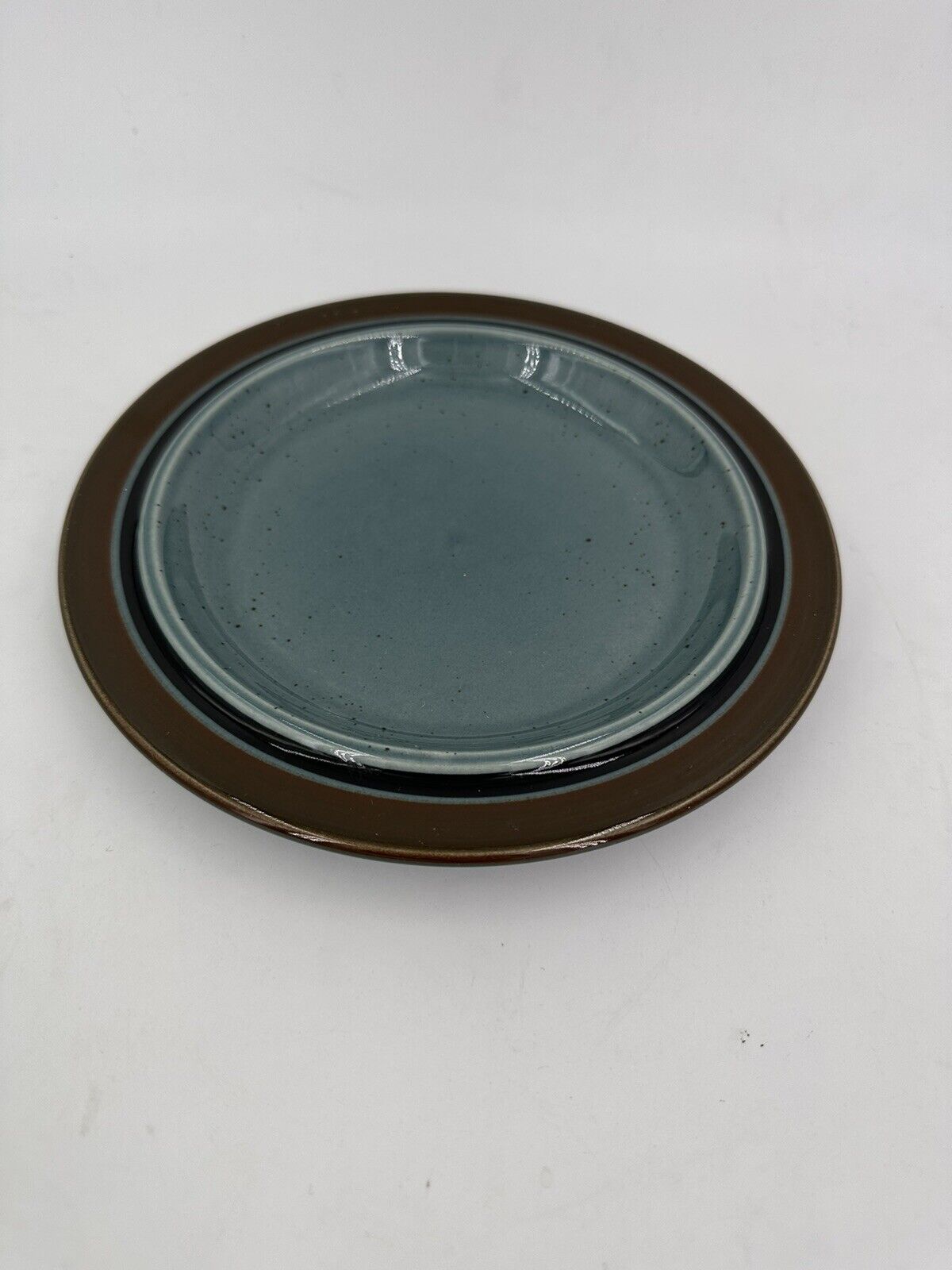 Read more about the article Arabia Finland Meri Salad Plate Blue Brown