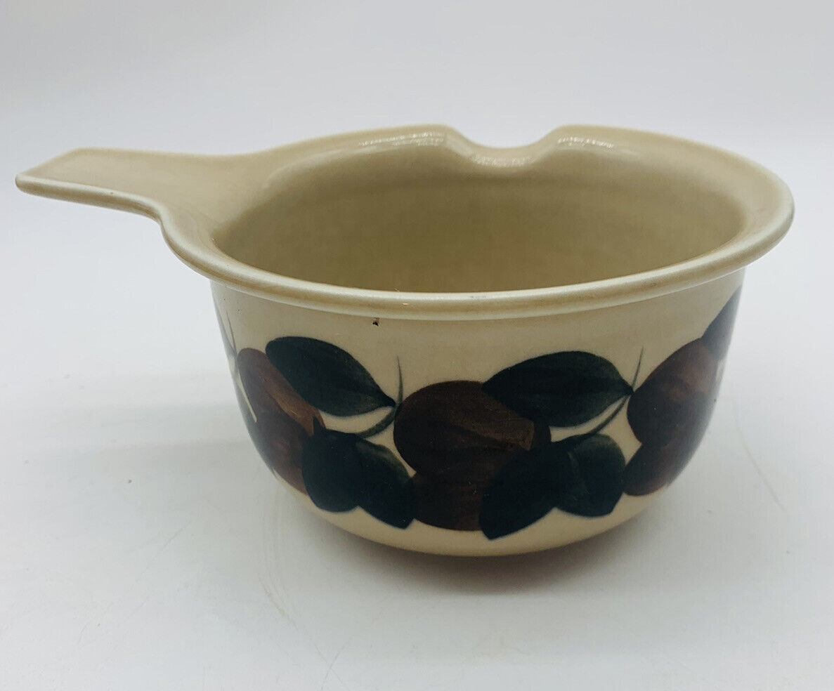 Read more about the article MCM Arabia Finland Ruija Troubadour Brown Leaf Sauce Boat Gravy Boat