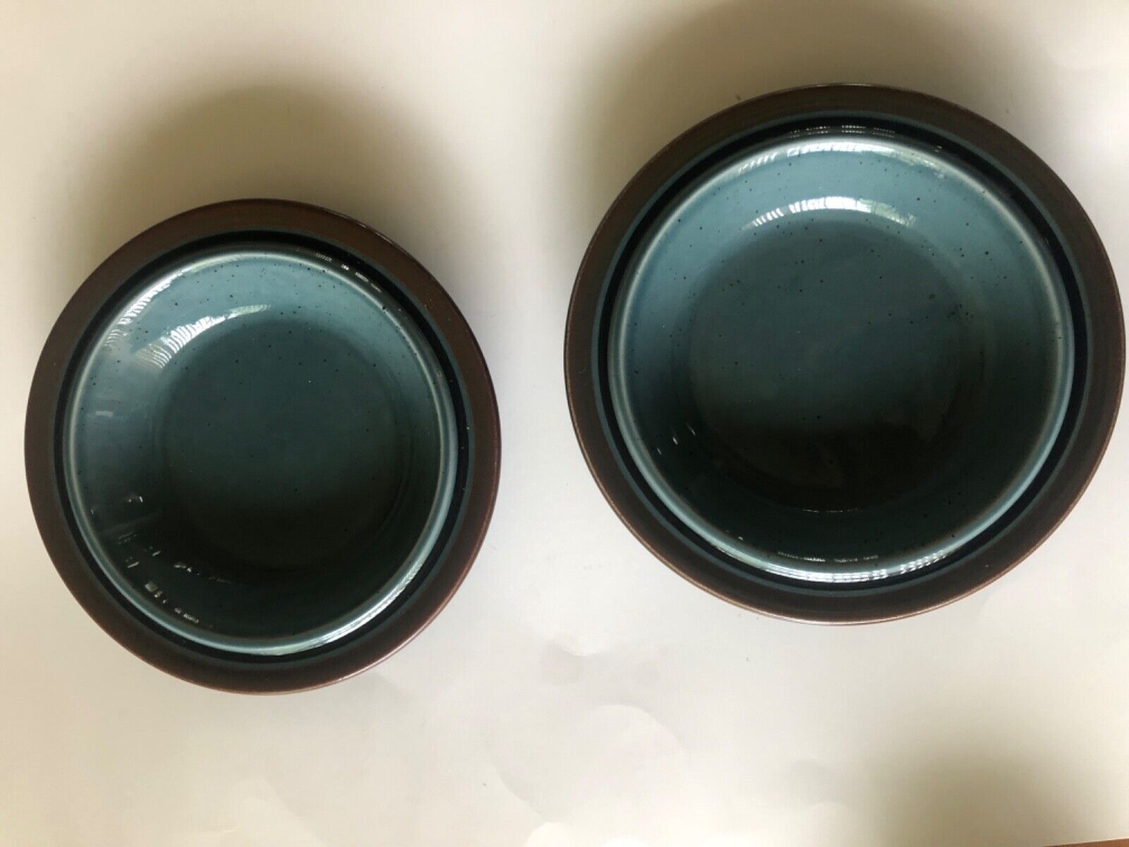 Read more about the article Set of 2 Meri Blue 8” Soup cereal Bowls by Arabia Finland Vintage 