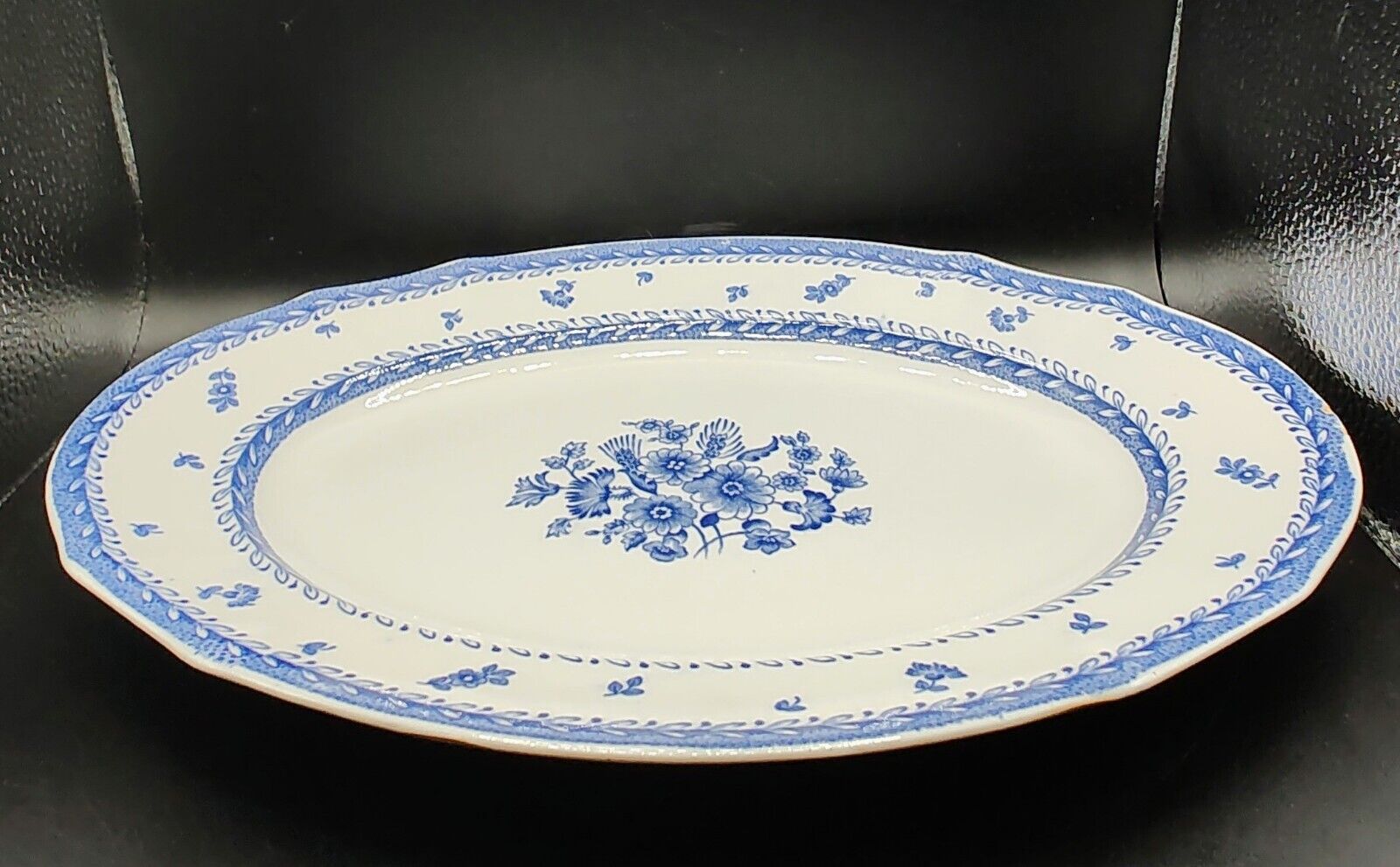 Read more about the article VINTAGE ARABIA Of Finland BLUE FINN FLOWER 11” SERVING PLATTER Floral China