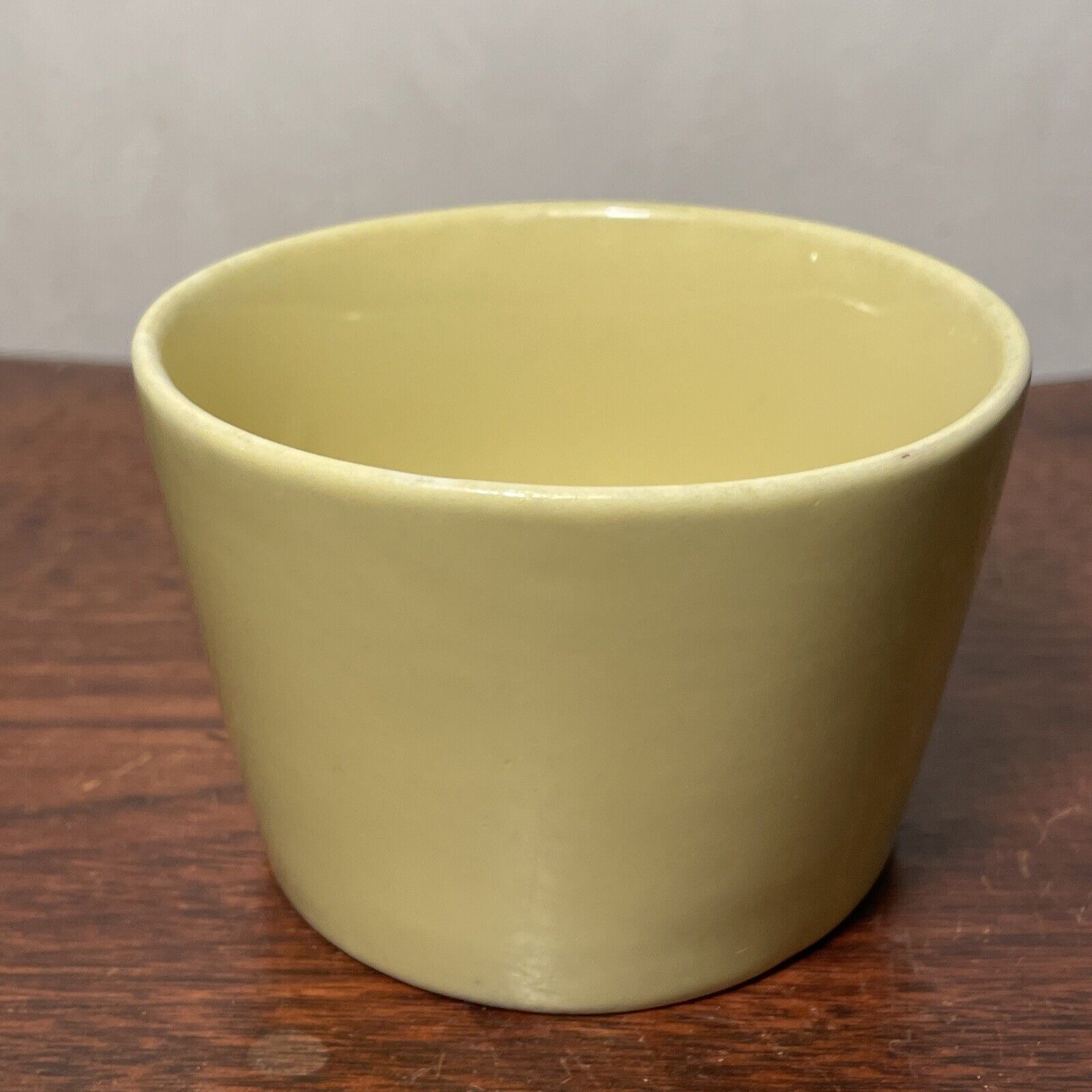 Read more about the article Vintage Kaj Franck Teema Yellow Open Sugar Iittala Arabia Finland Small Cup Dish