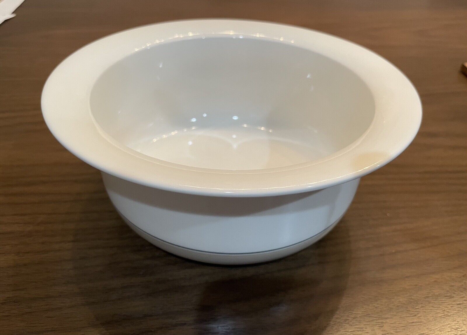 Read more about the article Finland Arabia Seita Arctica Round Serving Vegetable Bowl 8.5″
