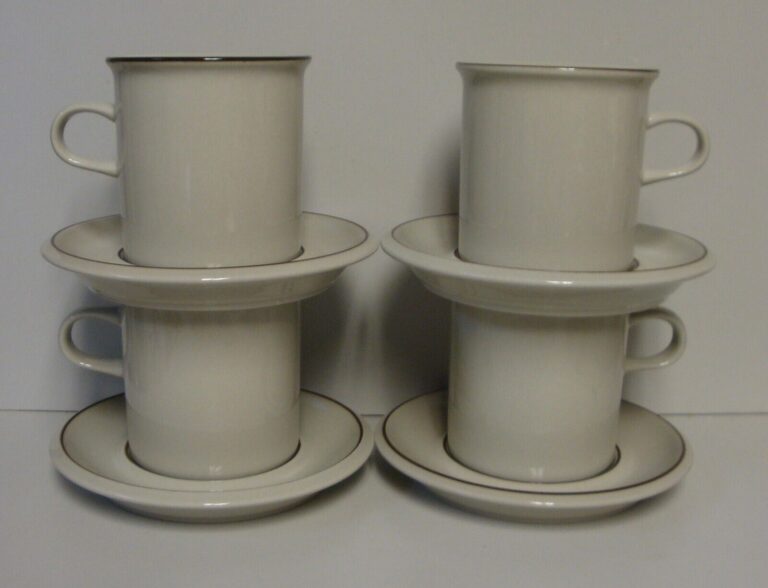 Read more about the article Arabia of Finland FENNICA 8 Piece Coffee Cup Saucer Set 4 Cups 4 Saucers