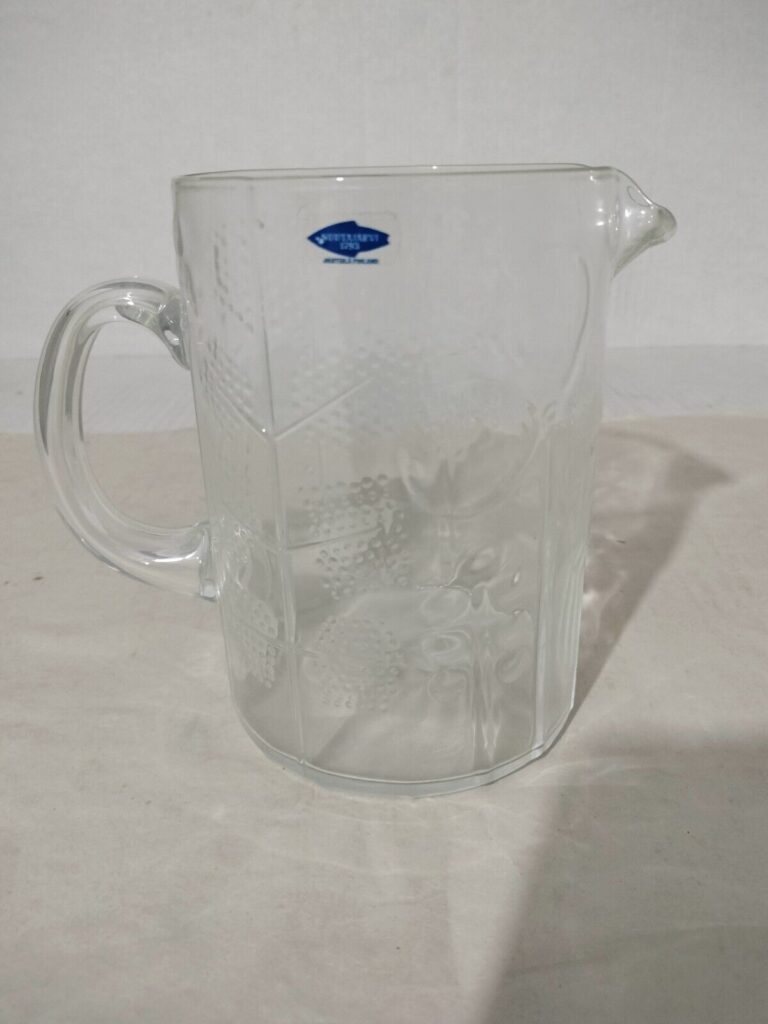 Read more about the article Vintage Littala Flora Pitcher Nuutajarvi Finland Oiba Toikka Arabia Pitcher With