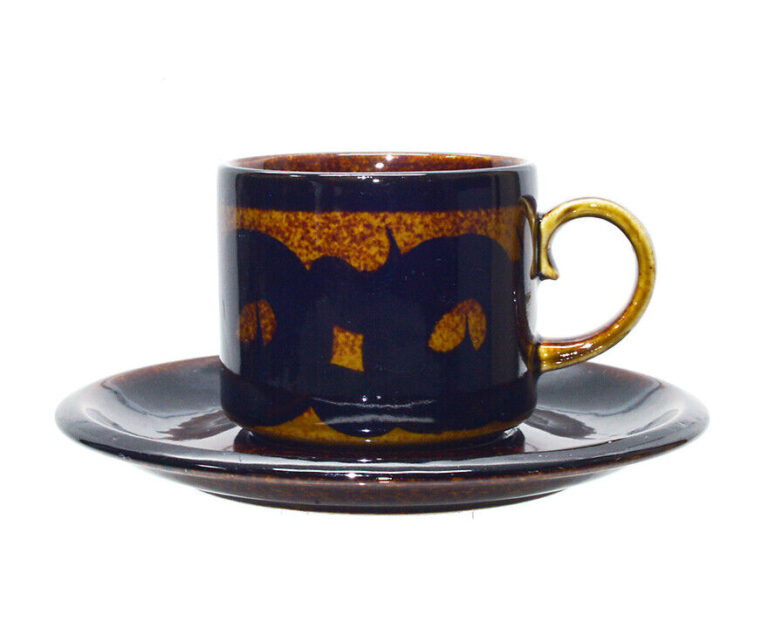 Read more about the article Arabia Soraya Tea Cup Saucer Nordic Tableware