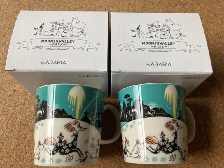 Read more about the article Set of 2 ARABIA Moomin Valley Park Japan Limited Edition Mug Cup 2023