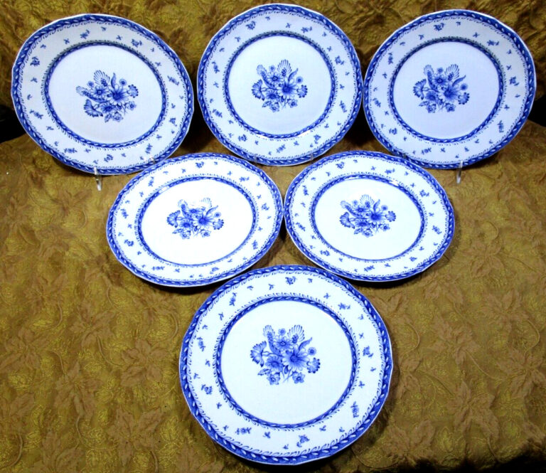 Read more about the article 6 ARABIA of Finland FINN FLOWER Blue LARGE 10 1/4″ DINNER plates