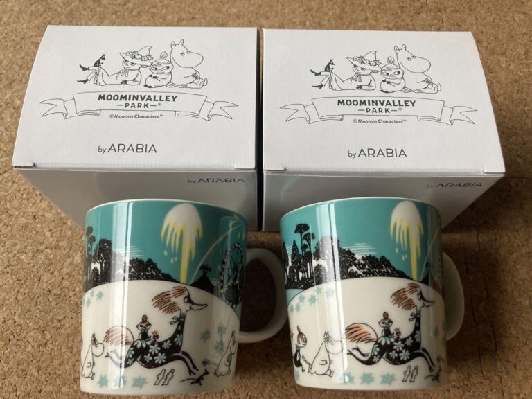 Read more about the article 【 2 SET】Arabia Moomin mug Moomin Valley Park Japan Limited 2023 Mug Cup x 2