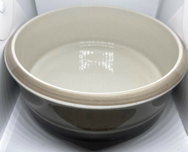 Read more about the article Arabia Of Finland Pirtti Serving Bowl Vintage