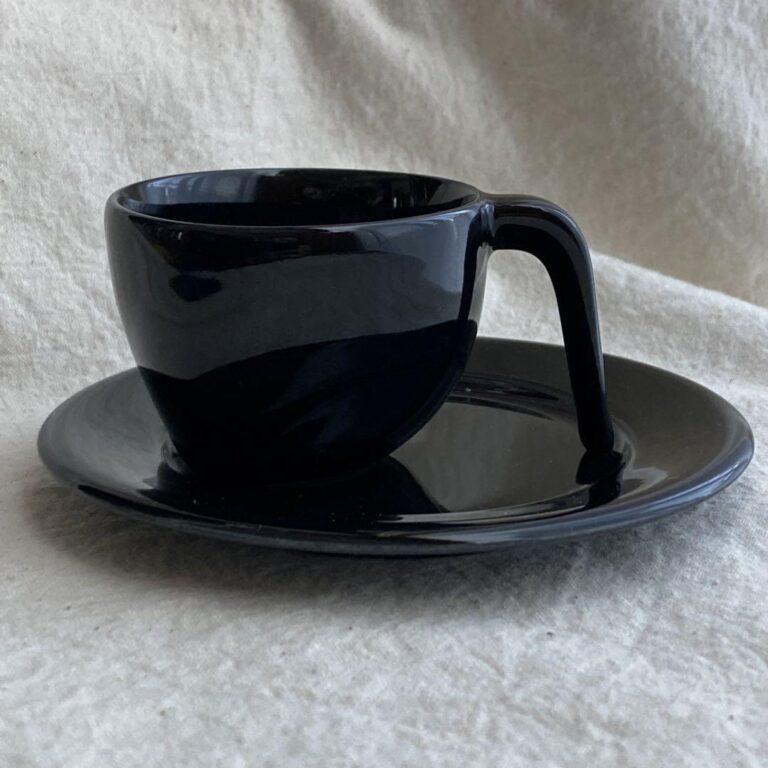 Read more about the article Arabia Ego Demitasse Cup Black