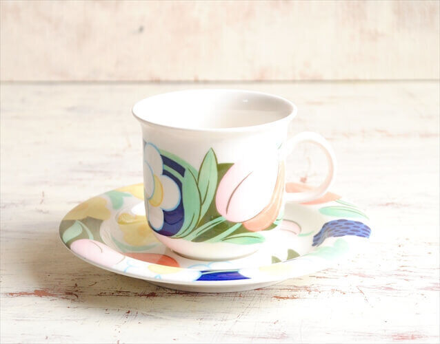 Read more about the article Arabia Arctica Poetica Cup Saucer North European Tableware Finland Earthenware V