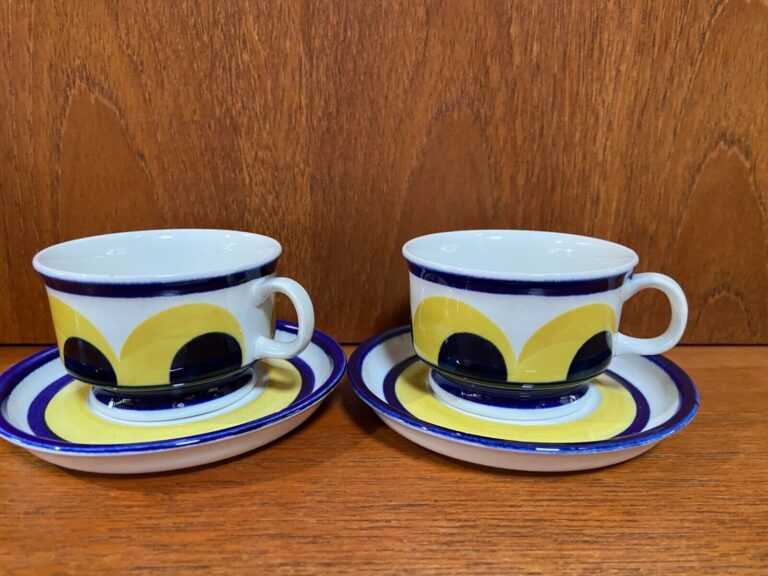 Read more about the article Arabia Finland PAJU YELLOW / MERI BLUE Plates Bowls Mid Century Modern CHOICE