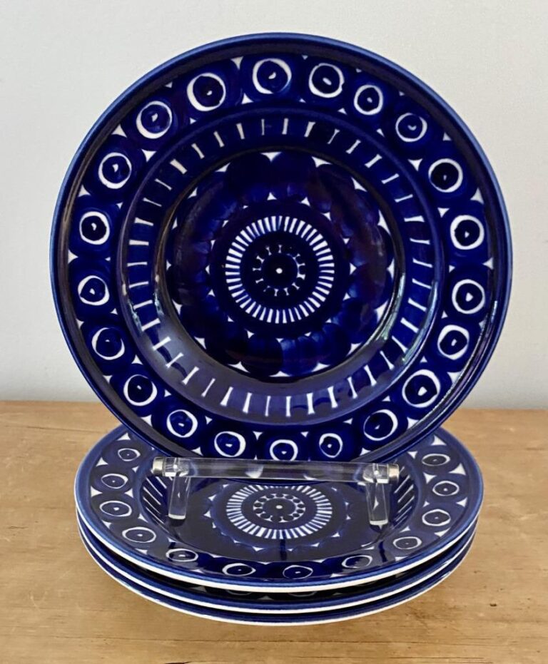 Read more about the article 4 Mint Arabia Finland Valencia Large 9″ Rim Soup Bowls Plates Blue Ulla Procope