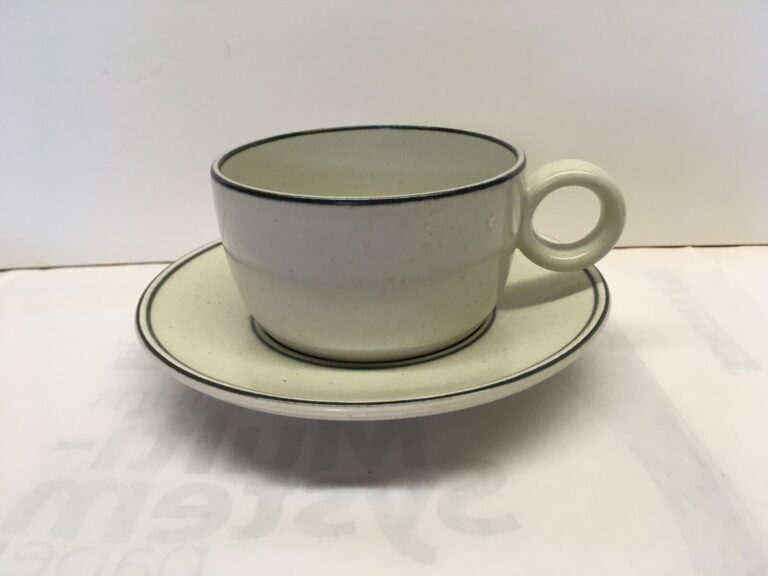 Read more about the article Arabia of Finland Birka Cup Saucer Sugar Creamer Serving Bowl – Choice