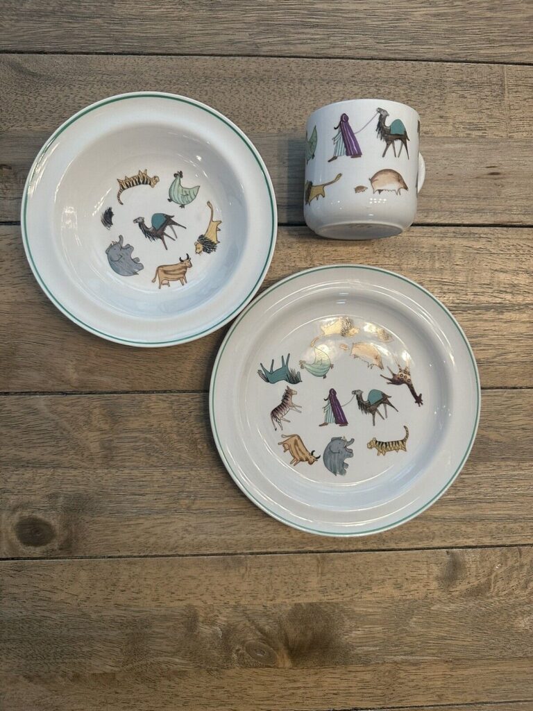 Read more about the article Arabia Of Finland PARADE 3 Piece Child’s Dish Set Bowl Mug / Cup and Saucer/ plate