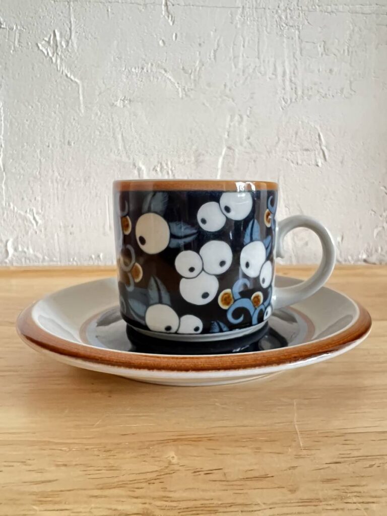 Read more about the article Arabia Taika Coffee Cup Saucer Cup/Espresso/Taika/Blueberry/Nordic/287-4