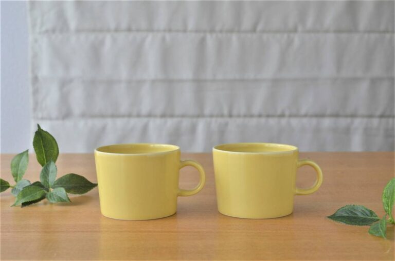 Read more about the article Arabia Teema Yellow Tea Cup Only Cups No.21967