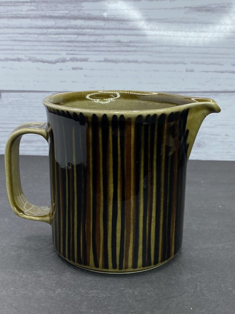 Read more about the article KOSMOS Arabia Finland Coffee Pot  Pitcher Oven Proof 6” tall Finnish MCM no lid
