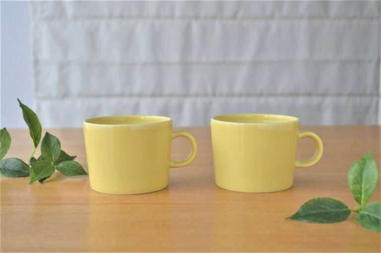 Read more about the article Arabia Teema Yellow Tea Cup Only Cups No.21966
